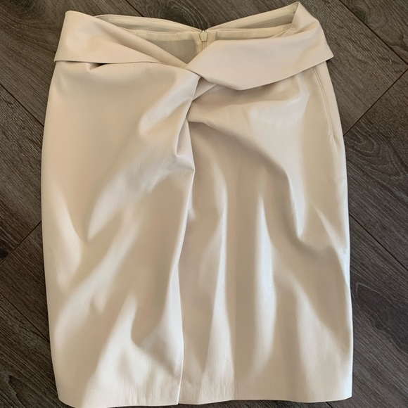 Nanushka Sarong Mini Wrap Skirt Milo Vegan Leather Off White - Picture 3 of 8